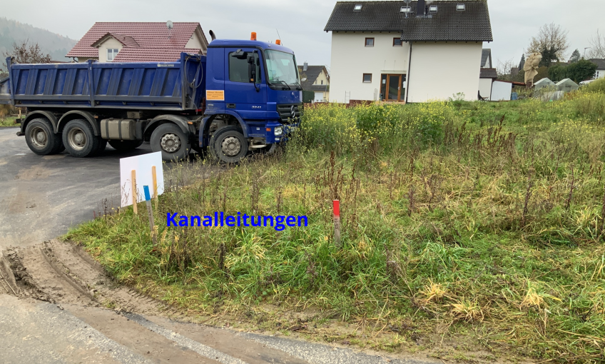  Die Baustellenvorbereitungen auf dem Grundstück in Stahringen sind abgeschlossen.